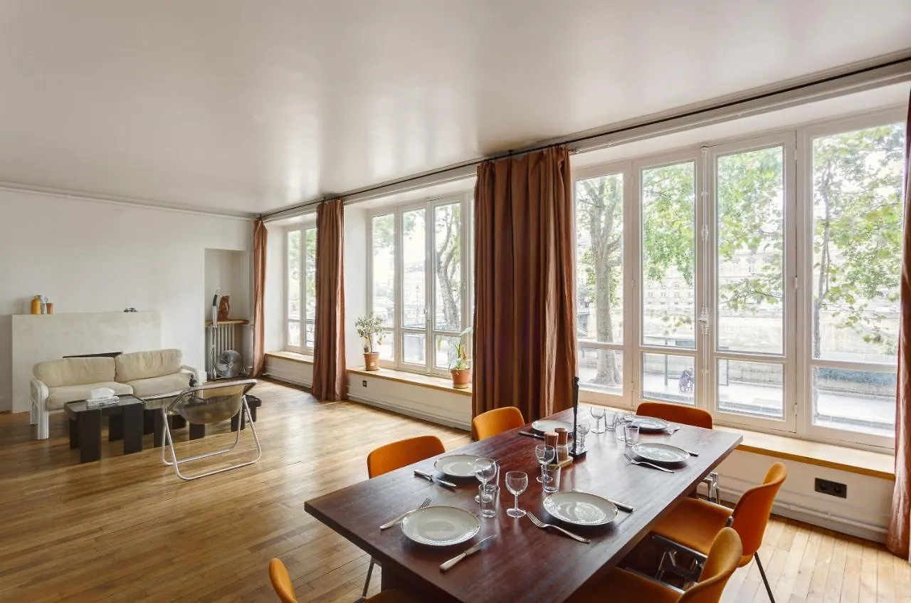 Apartman The Marais & Docks View